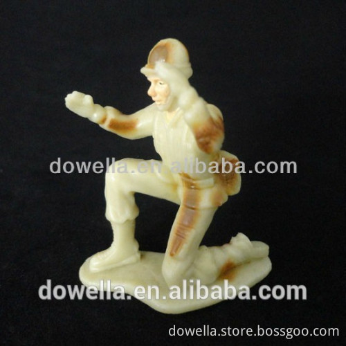 custom plastic cartoon action figures for kids